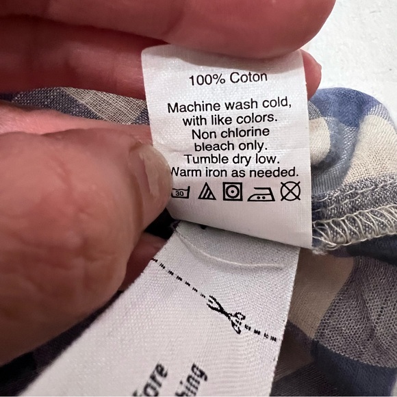 Madewell Gingham Seersucker Daily Shirt in blue and white - Picture 8 of 8